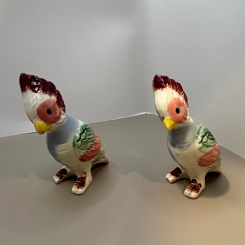 Vintage Mid-Century Ceramic Cockatiel / Parrot Figurine Set